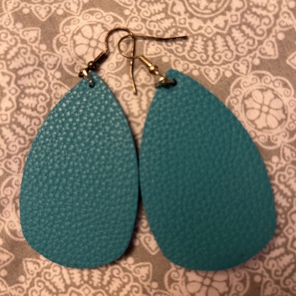 Handmade Faux Earrings - Picture 1 of 1
